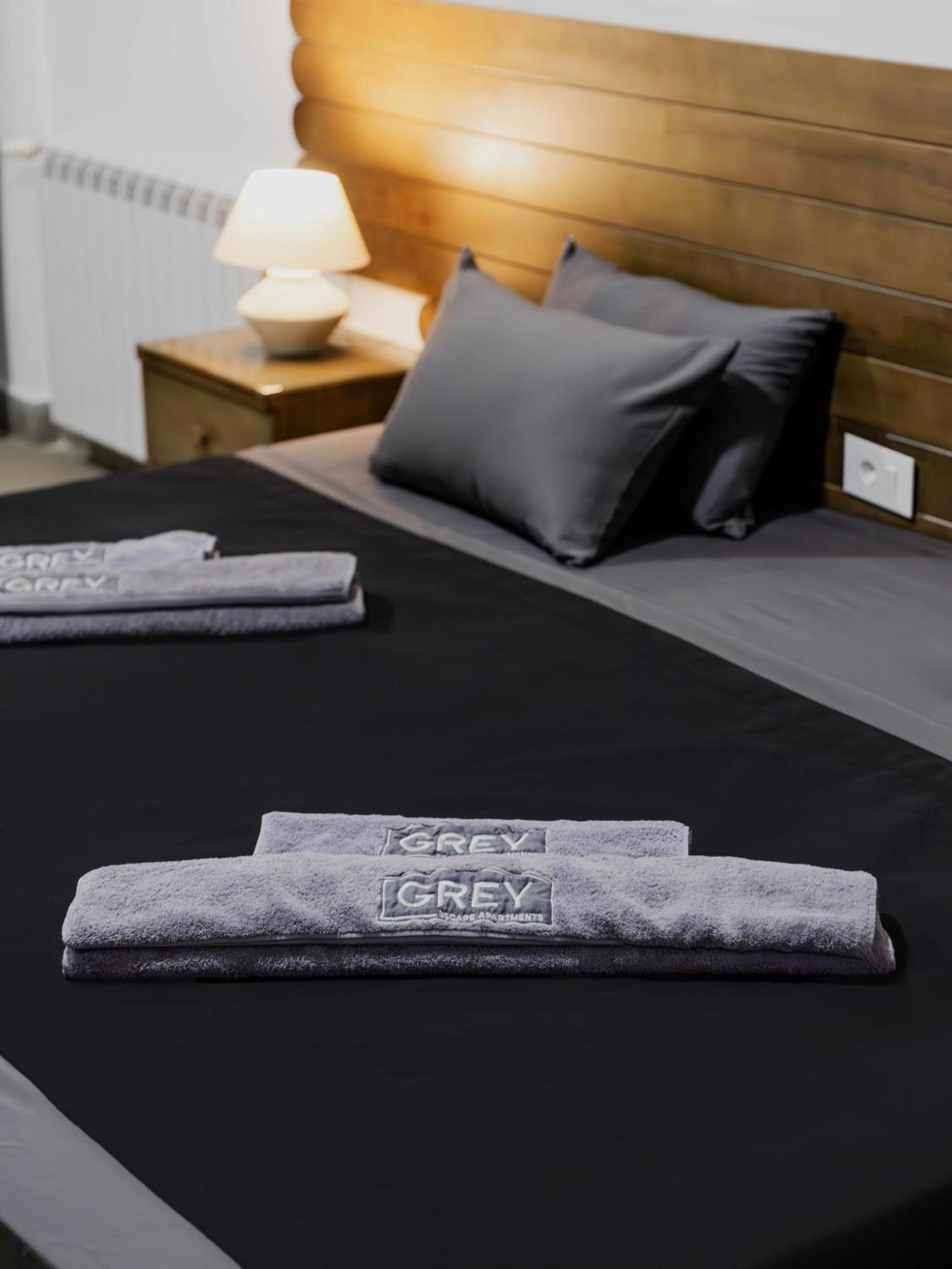 Grey Escape Apartments Qalhat 外观 照片